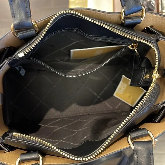 Michael Kors Reed Small Satchel Crossbody Center Zip Bag
Color: Black 
NWT - Picture 9 of 16